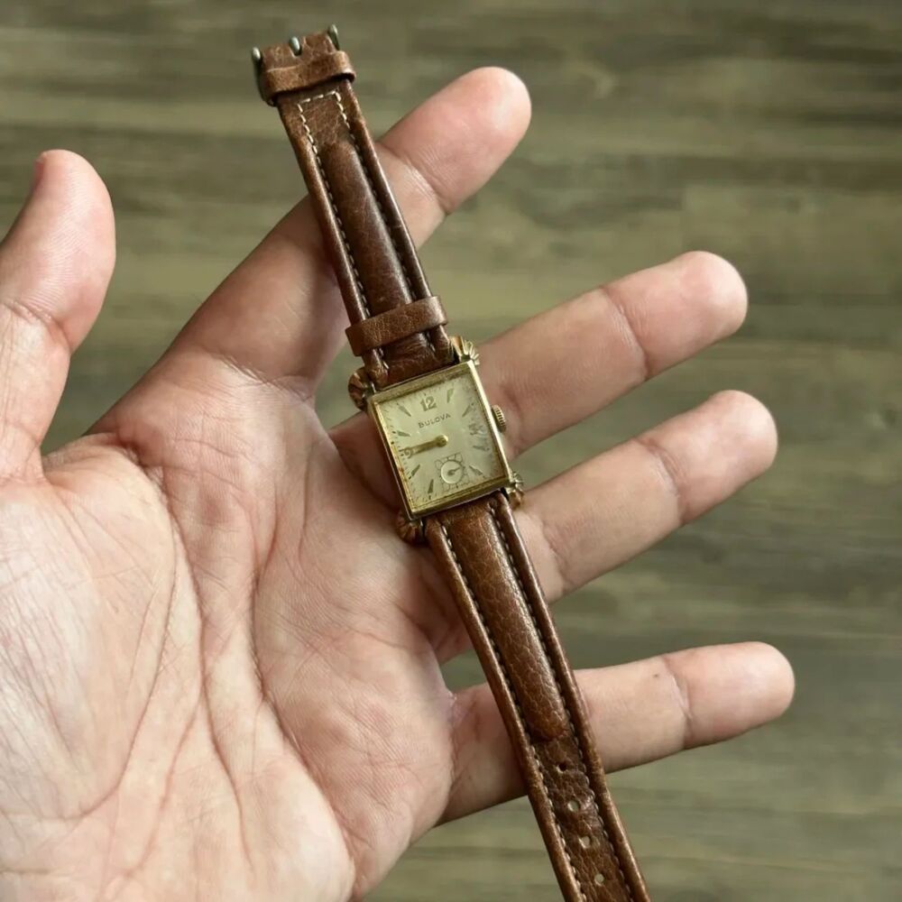 Vintage 50s Bulova Harrington Fancy Corner Wrist Watch